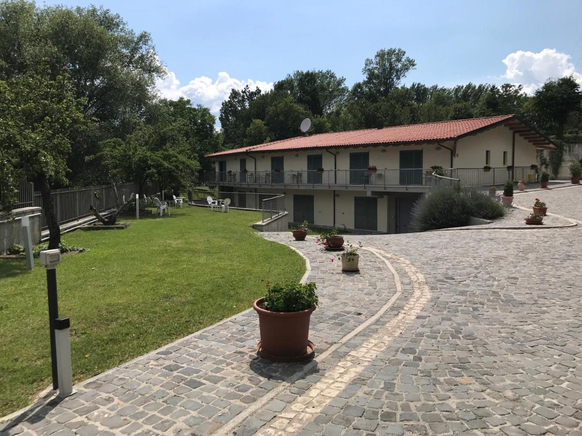 B&B Oasi Vetoio LʼAquila Dış mekan fotoğraf